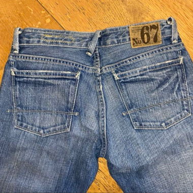 Vintage Flared Jeans mit süssen Details