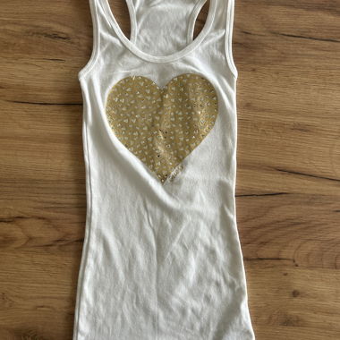 Canotta Guess a Cuore (95% cotone, 5% elastan)