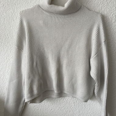"Apricot" Turtleneck sweater