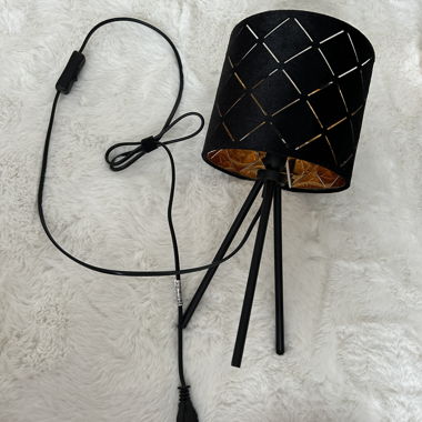 Schwarze Tischlampe
