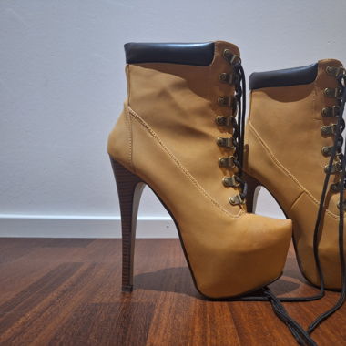 High highheels im Timberlandstyle