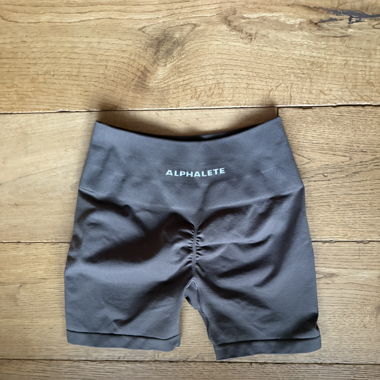 alphalete gym shorts
