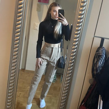 Pantaloni da completo