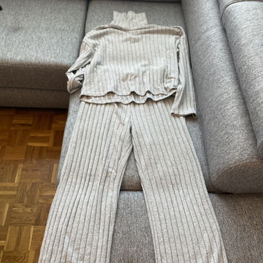 Ensemble gris  