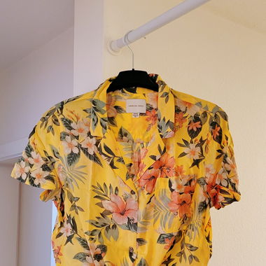 American Eagle Cropped Shirt, Grösse M