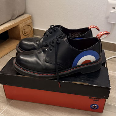 Chaussures Dr. Martens 1461 WHO EU 42