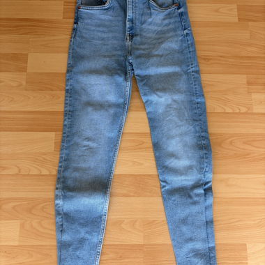 ZARA Jeans in hellblau