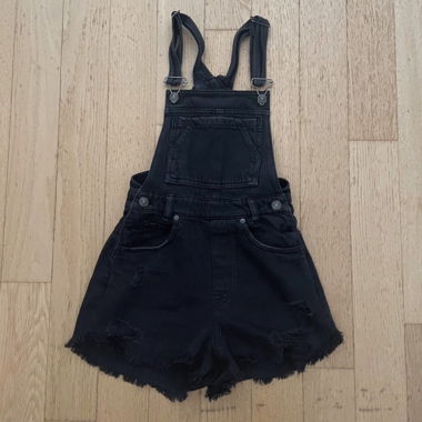 short black salopette 