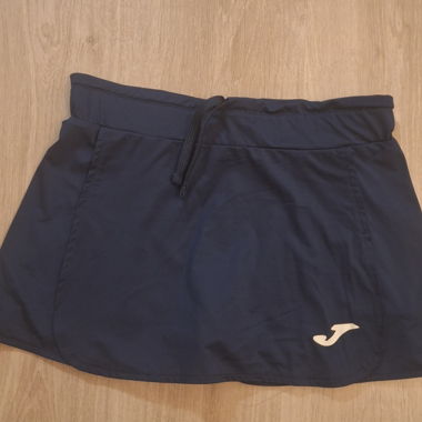 Tennisrock mit integriertem Joma-Shorts