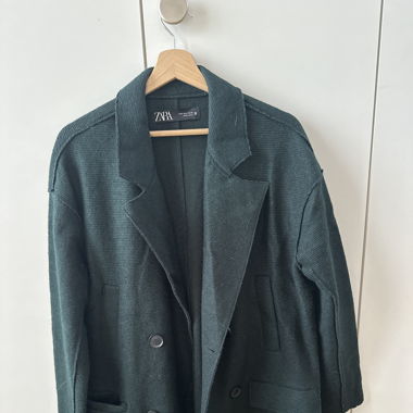 Blazer Zara couleur vert foncé 
