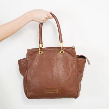 Marc by Marc Jacobs Too Hot to Handle Bentley bag 