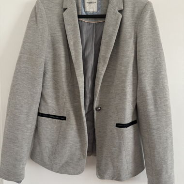 Reserved Blazer grau Gr. 36