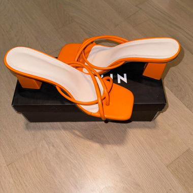 Talons oranges