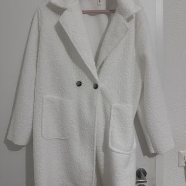 Textured White Coat