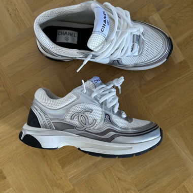 Channel Runner