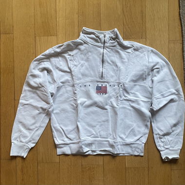 Brandy Melville Pull blanc half-zip LA
