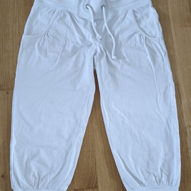 Pantaloni Capri Bianchi