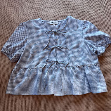 Top con fiocco / Blusa