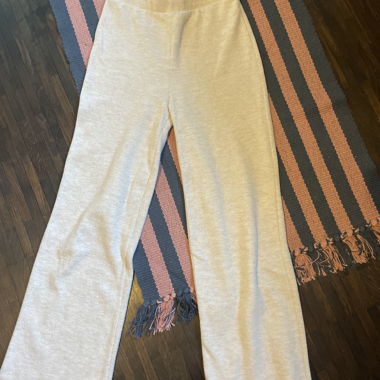 Pantaloni in maglia larghi color crema