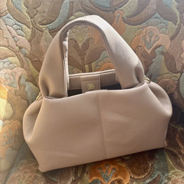 Beige Trend-Tasche