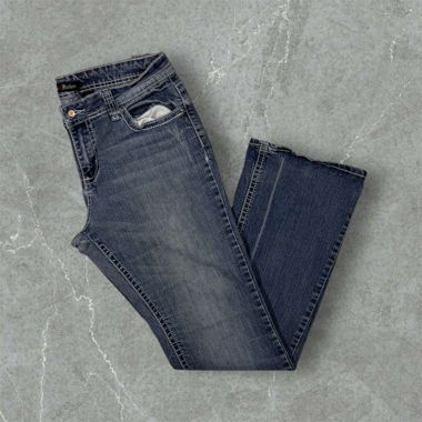 vintage jeans with design on backpockets