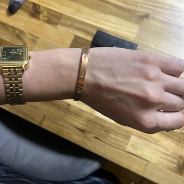 Bracciale rigido stile diamante