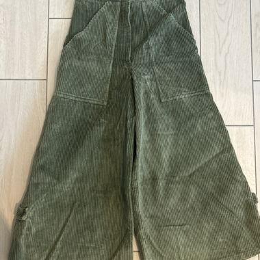 Vintage 3/4 Trousers with Green Ribbed Pinocchio Fit