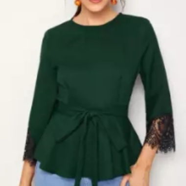 Gruesse Spitzenbluse dunkelgruen