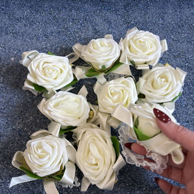 Rosa-weiße Handaccessoires