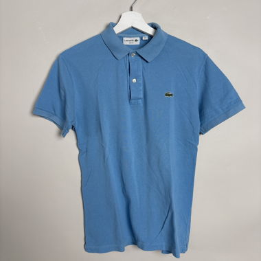 Blaues Lacoste-Poloshirt