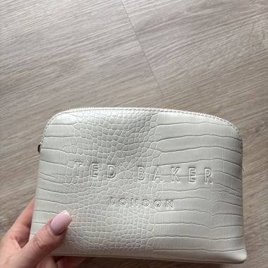 Ted Baker Beauty Case