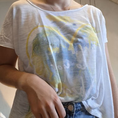 T shirt