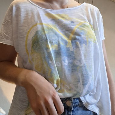T shirt