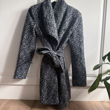 Manteau court comma