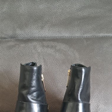 Stiefeletten Guess