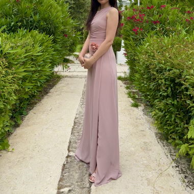 One shoulder dress