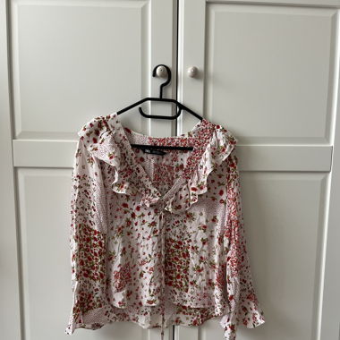 Bluse mit Blumen
