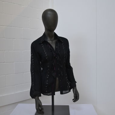 Schwarze Bluse mit Glitzerpailetten