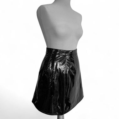 VINYL SKIRT