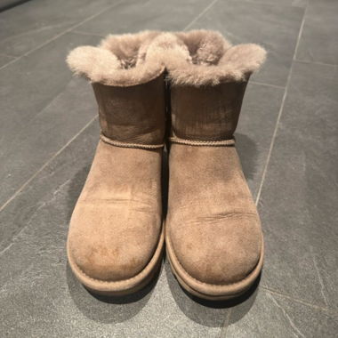 UGG Mini Bailey Bow