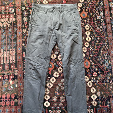 Chino 30x32