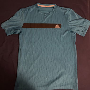 T-shirt Adidas