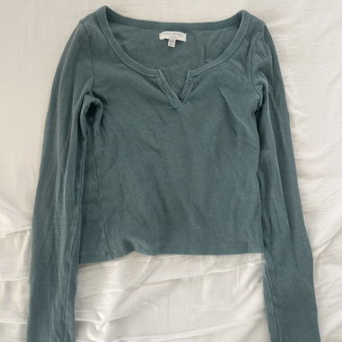 turquoise longsleeve from pull&bear