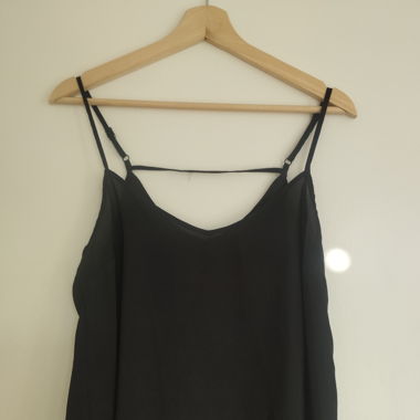 Schwarzes Top