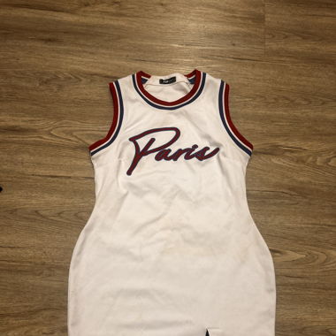 Basketball- dress