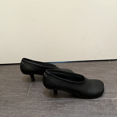 Maison Margiela Tabi MM6
