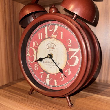 Decorative clock in alarm-clock design – Bordeaux / vintage style