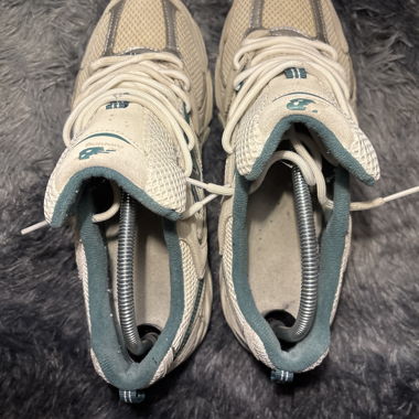 Beige New Balance Sneakers