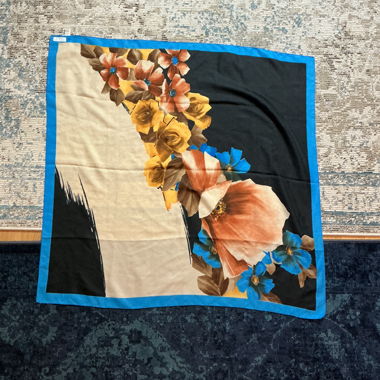 Foulard floreale in poliestere Totes