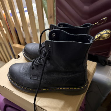 Dr. Martens